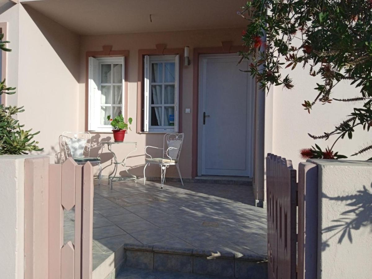 Andros Lighthouse Apartments Mesaria  Exterior photo